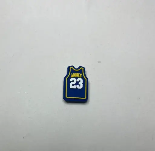 Pin de Crocs James Basketball 